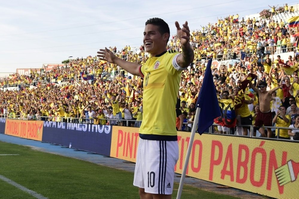 e Colombien James Rodriguez fête un but inscrit en amical contre le Cameroun. AFP