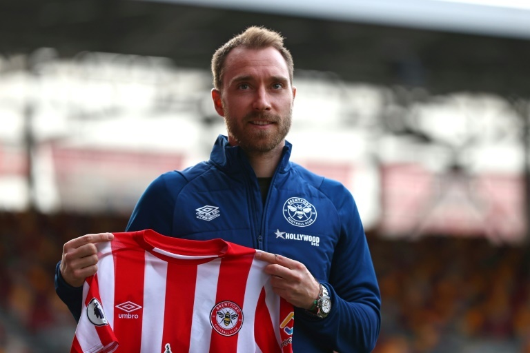 A Estreia De Eriksen: Prováveis Escalações De Brentford X Newcastle