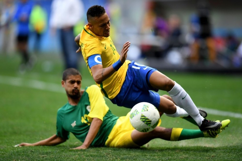 Neymar n'a rien pu faire pour sauver son équipe du match nul. AFP