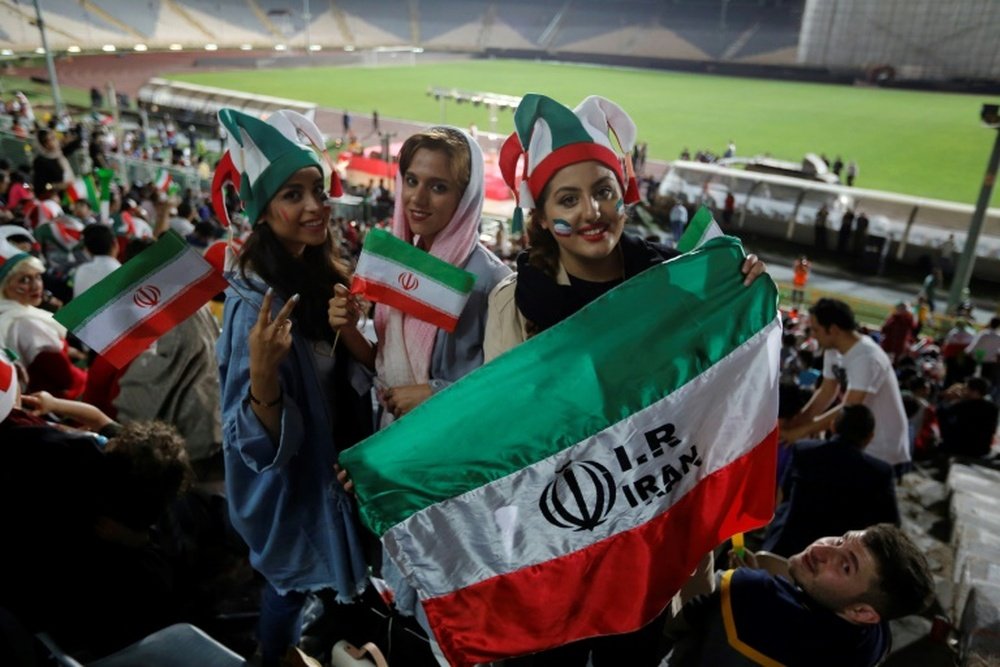 Des femmes iraniennes pourront voir assister au match au stade. AFP