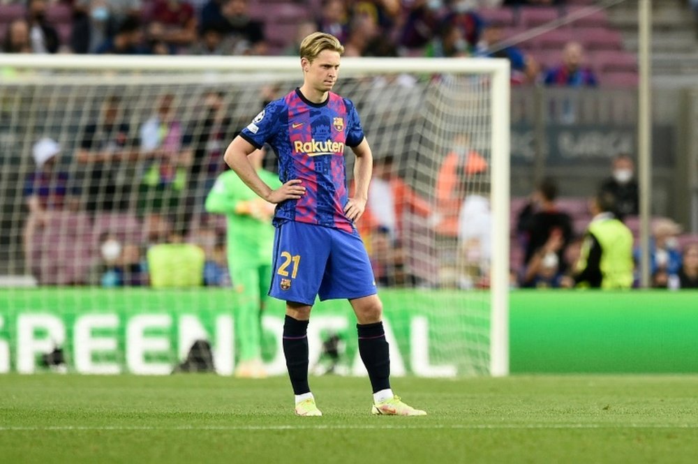 Frenkie wants to stay. AFP