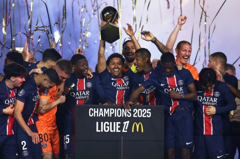 Le Trophée des champions 2025 reporté : un choc hivernal en perspective ?