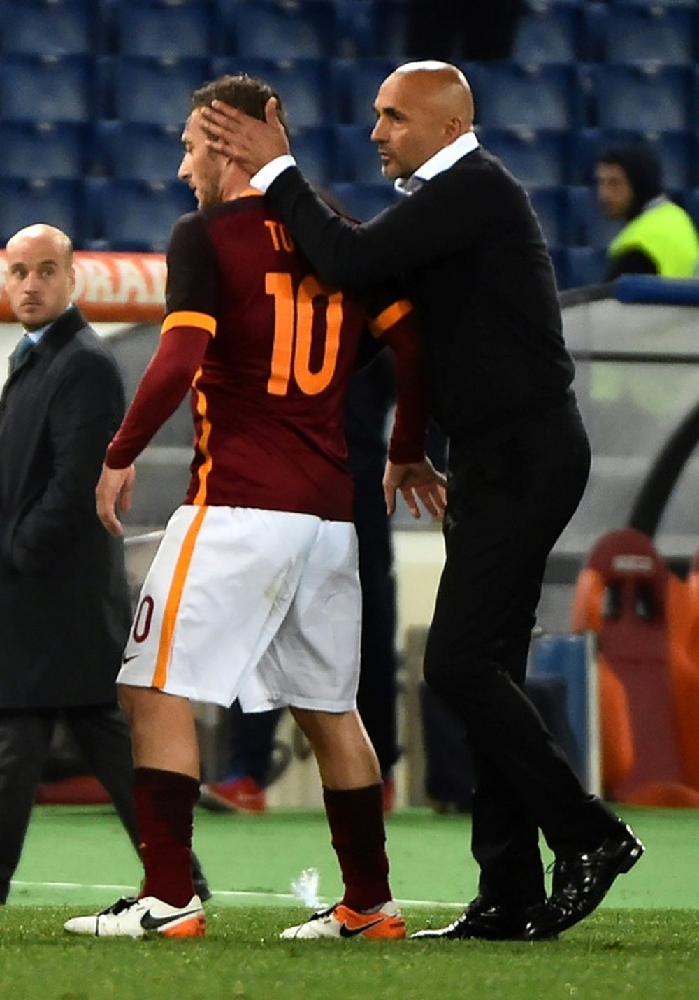 Spalletti to mourn Totti's shirt
