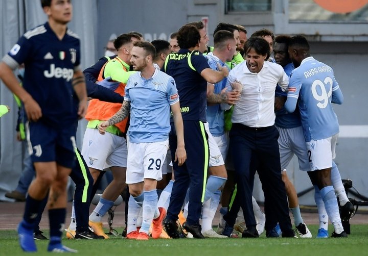 La Lazio se clasifica con drama y tensión, pero se clasifica