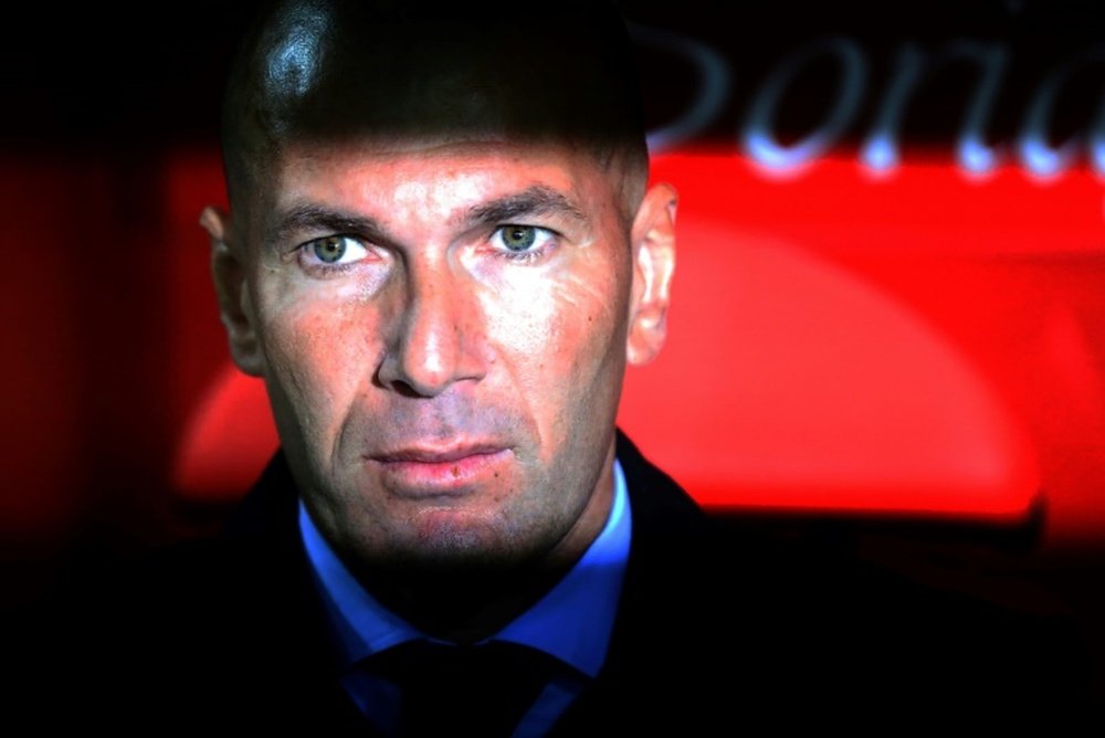Zidane vive sus peores horas como entrenador. AFP