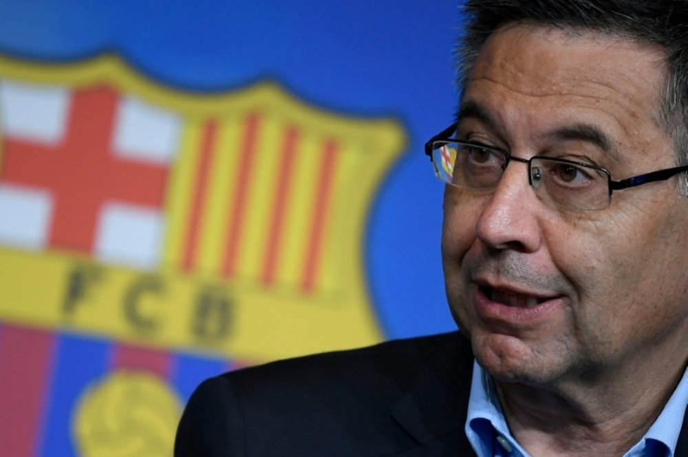 Bartomeu les joueuses du Barça, championnes d'Espagne. AFP