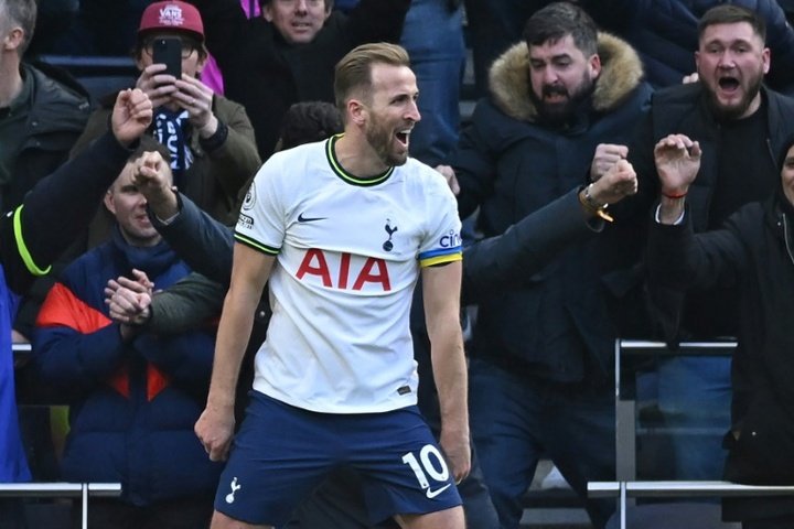 Il Tottenham non fa sconti: vuole 120 milioni per Kane