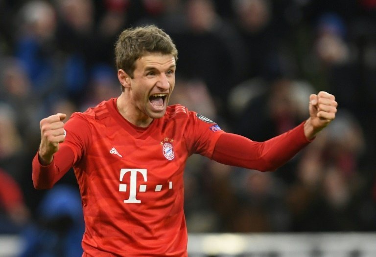 Muller sends Bayern three points clear while Dortmund go second