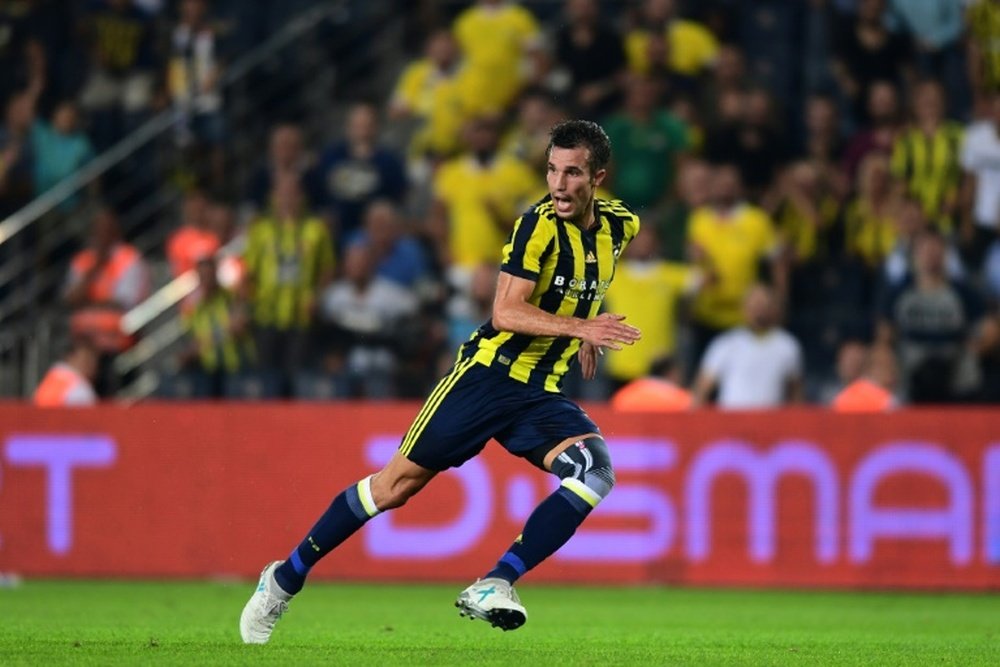 Robin Van Persie avec Fenerbahçe face à Sturm Graz en Ligue Europa, le 3 août 2017 à Istanbul. AFP