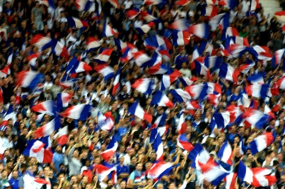 Les supporters français lors du match nul face au Luxembourg, le 3 septembre 2017 à Toulouse. AFP