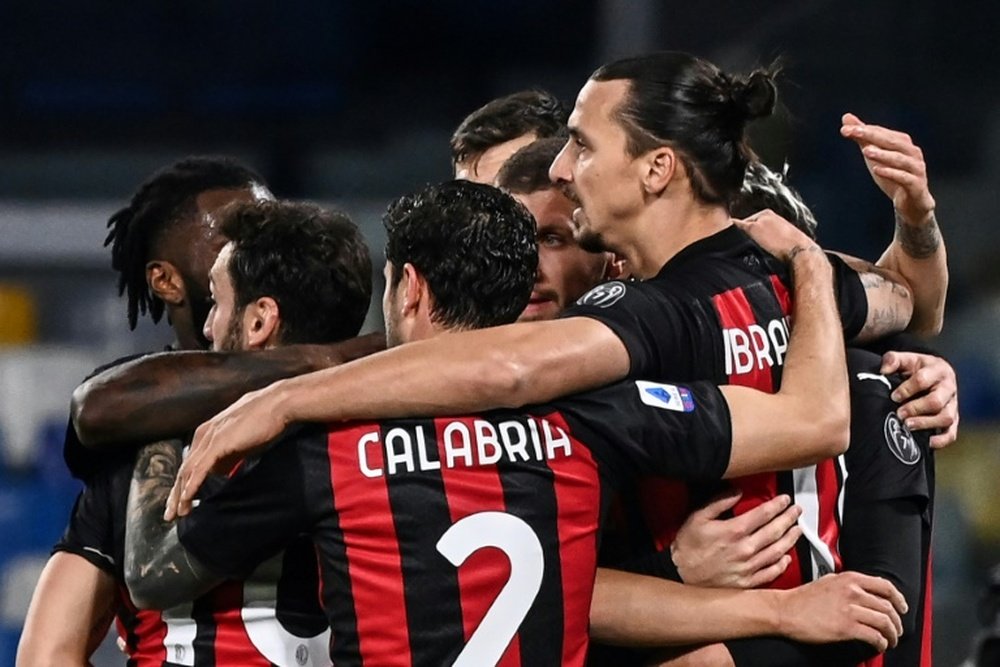 Cambio de planes con Dalot: el Milan estudia su compra. AFP