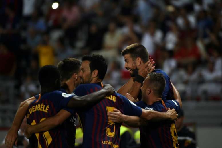 Alba, PiquÃ©, Busquets, Messi, DembÃ©lÃ© y Luis SuÃ¡rez fueron titulares sin haberse rodado. AFP