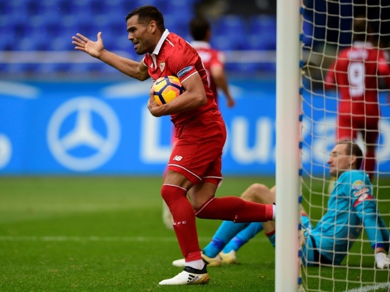 Gabriel Mercado vio la amarilla en el minuto 72 del encuentro ante el Olympique de Lyon. EFE/Archivo