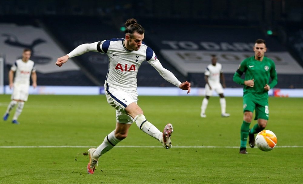 Gareth Bale ainda está longe de atingir as expectativas no Tottenham. AFP