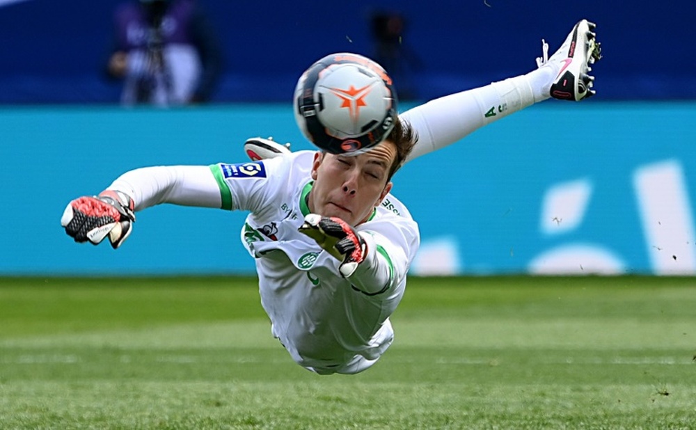 El Tottenham y el West Ham se interesan por Green. AFP