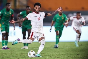 Cabo Verde vuelve a estar en unos cuartos de final de Copa África 11 meses después. Los 'tiburones azules' vencieron a Mauritania con un gol de penalti de Ryan Mendes.