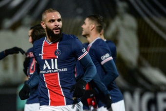Les meilleurs buts de Kurzawa avec le Paris Saint-Germain. dugout