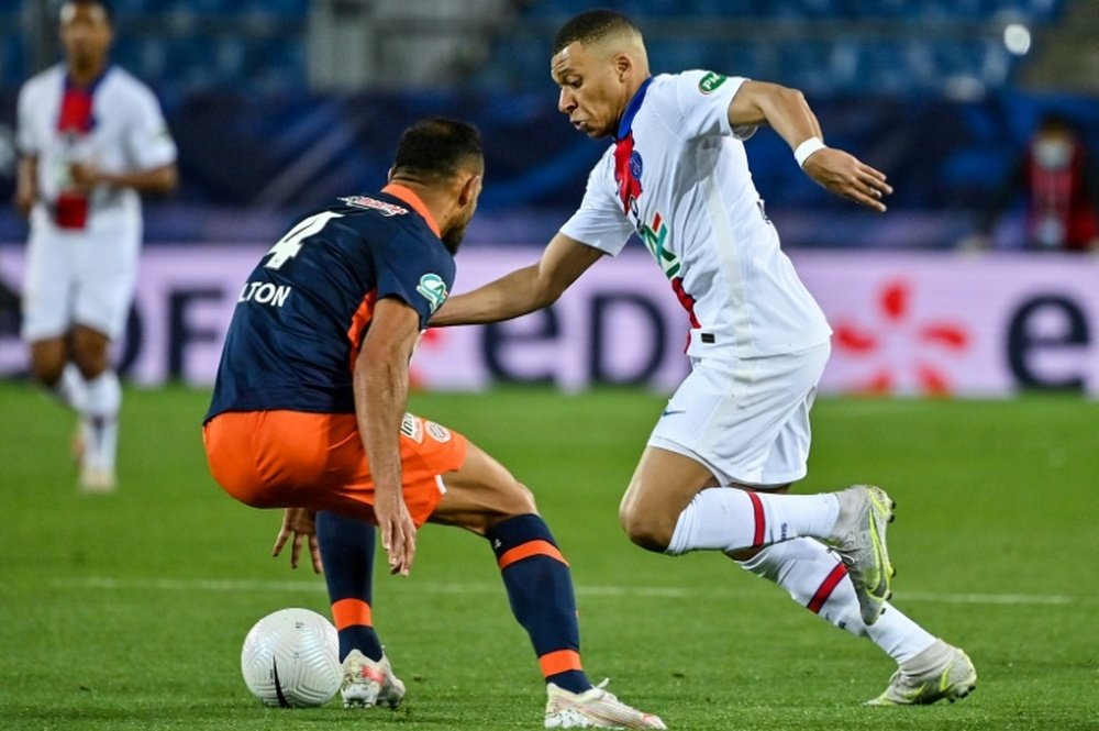 Mbappé logró un doblete ante el Montpellier. AFP