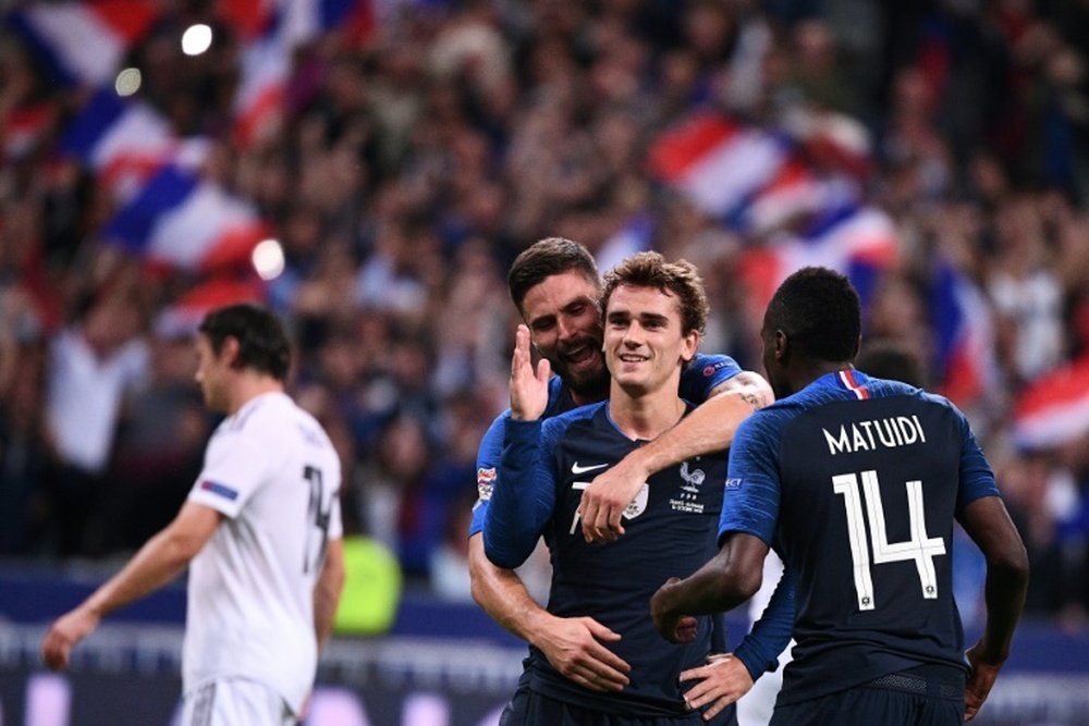 Griezmann marcó los dos goles de Francia. AFP