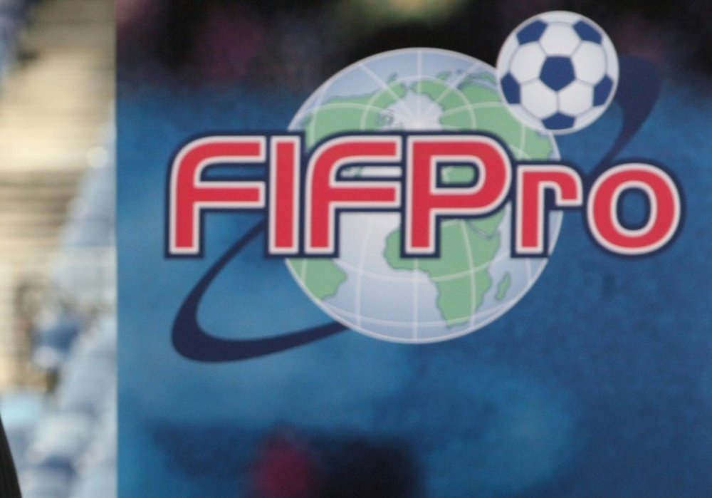 El sindicato de futbolistas profesionales considera ilegal la acción. AFP