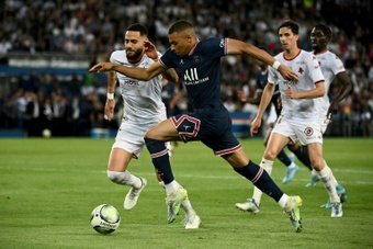 Marseille, Monaco, Rennes et Nice européens, Bordeaux et Metz en Ligue 2. AFP