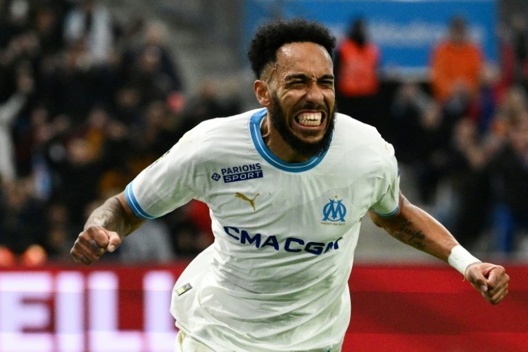 OFFICIAL: Pierre-Emerick Aubameyang returns to Olympique Marseille