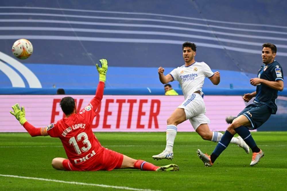 Asensio's requests to renew his contract... or leave. AFP