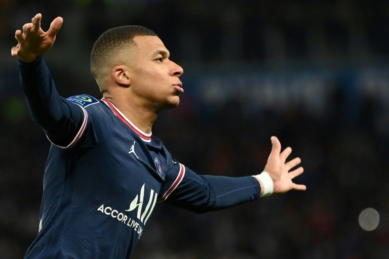 ï»¿New FFP policies assist PSG try to renew Mbappe