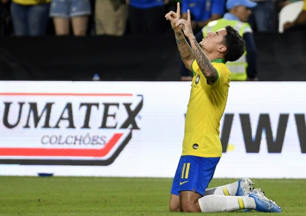 Cafú dio un consejo a Coutinho para revitalizar su carrera. AFP
