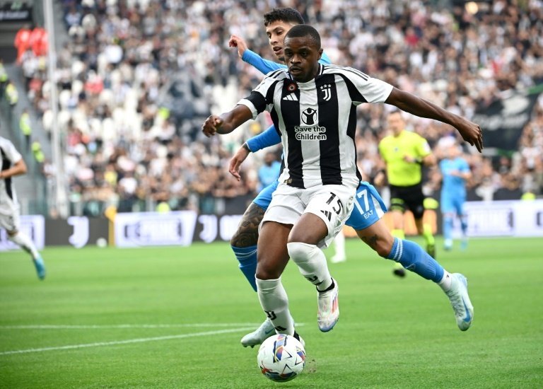 OFFICIEL : La Juventus annonce lever l'option d'achat de Kalulu en guise de cadeau d'anniversaire