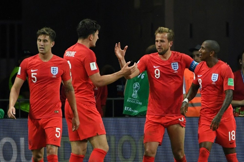 Kane salvó a Inglaterra sobre la bocina. AFP