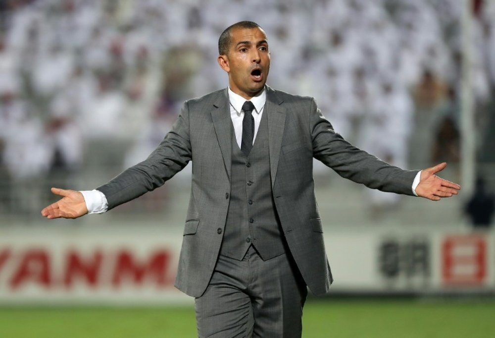 Sabri Lamouchi, alors entraîneur de l'équipe qatarie dEl-Jaish face à Al-Ain. AFP