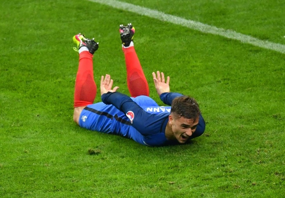Griezmann jugó a su antojo ante Islandia. AFP