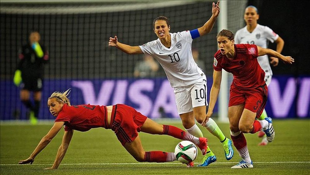 EE.UU se preocupa por el fútbol femenino. EFE
