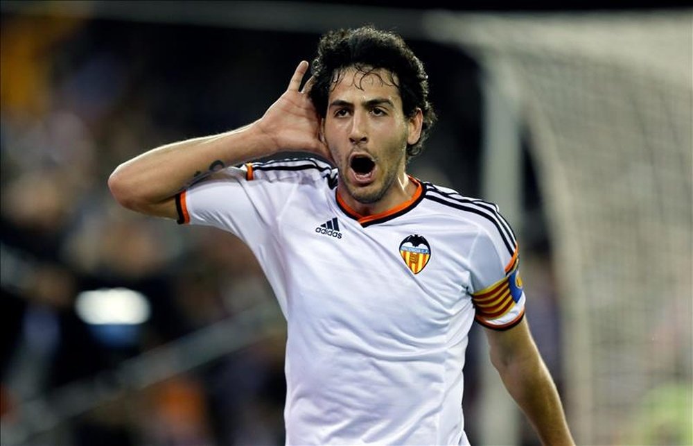 El centrocampista del Valencia Daniel Parejo celebra un gol. EFE/Archivo