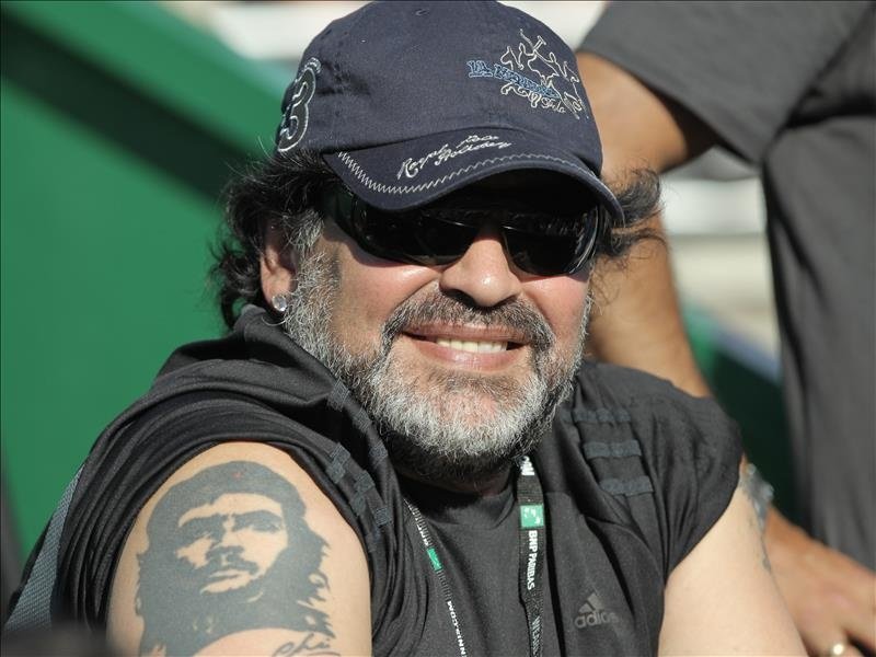 En la imagen, el exfutbolista argentino Diego Maradona. EFE/Archivo