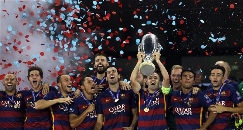 El 'planeta fútbol', a los pies del gran duelo vivido en la Supercopa