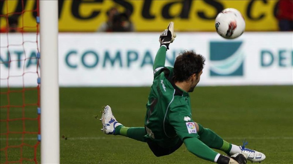 El portero del Rayo Vallecano, David Cobeño. EFE/Archivo