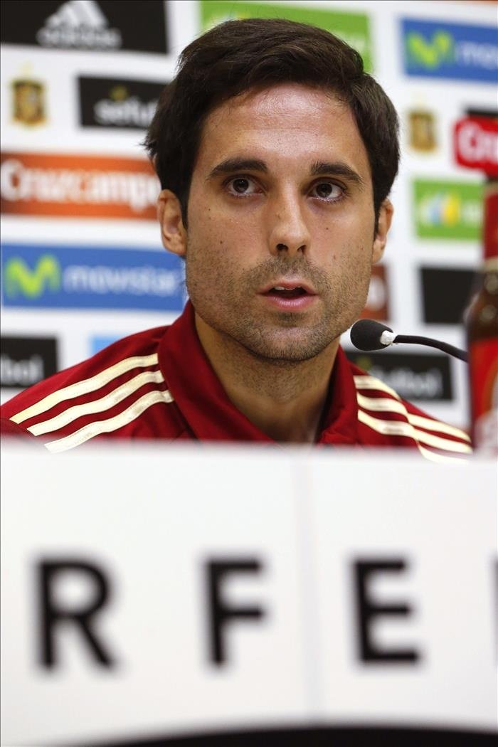 El jugador de la selección española Xabier Etxeita, durante una rueda de prensa. EFE