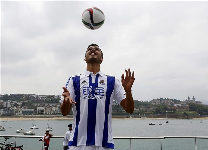FC Porto: Empresário desmente saída de Diego Reyes