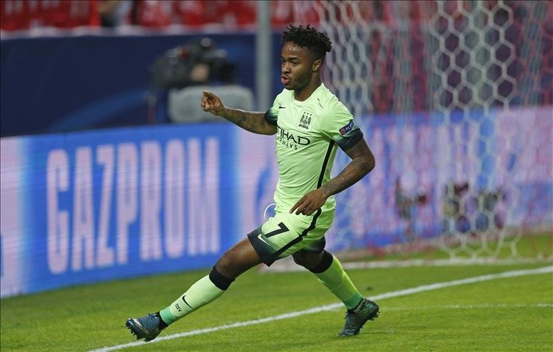 Raheem Sterling en un encuentro de Champions. EFE