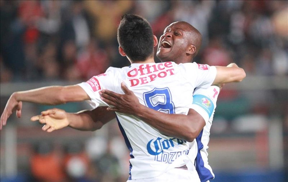 Pachuca y León miden sus fuerzas para conseguir un billete a la final. EFE/Archivo