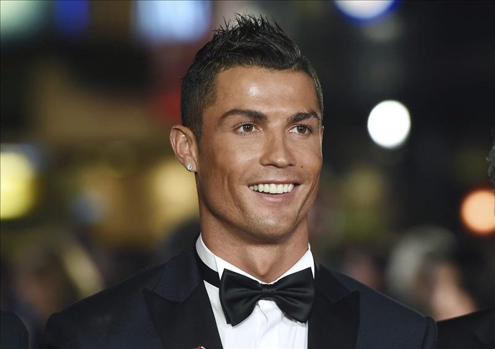 Cristiano se autoproclamó 'mejor jugador de la historia' tras ganar su quinto Balón de Oro. AFP