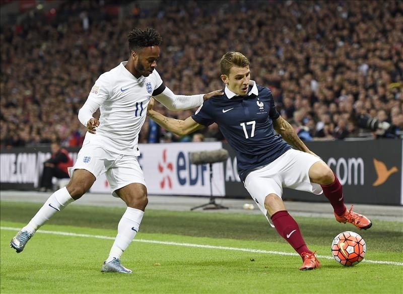 Digne aspira también a hacerse con la banda izquierda en Francia