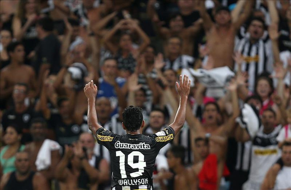 Botafogo podría contar con un nuevo refuerzo para el centro del campo. EFE
