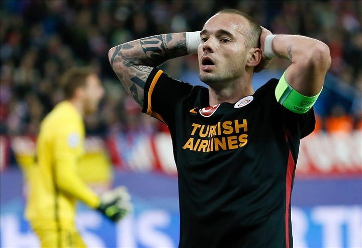 Sneijder brilla con luz propia en la goleada del Galatasaray al Alanyaspor
