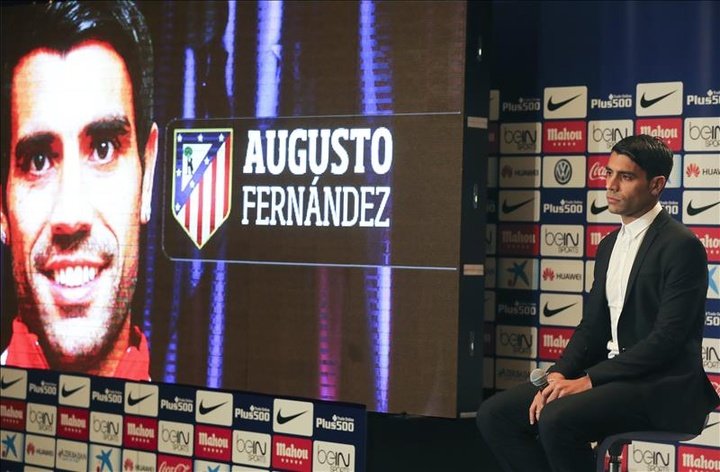OFICIAL: Augusto Fernández deixa o Atlético a caminho da China