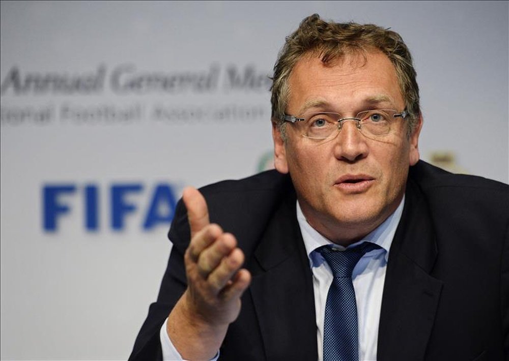 El secretario general de la FIFA, Jerome Valcke, durante una rueda de prensa en Zúrich (Suiza). La FIFA anunció hoy el despido con efecto inmediato de Valcke, que estaba suspendido de sus funciones desde septiembre pasado por haber participado presuntamente en un caso de corrupción. EFE/Archivo