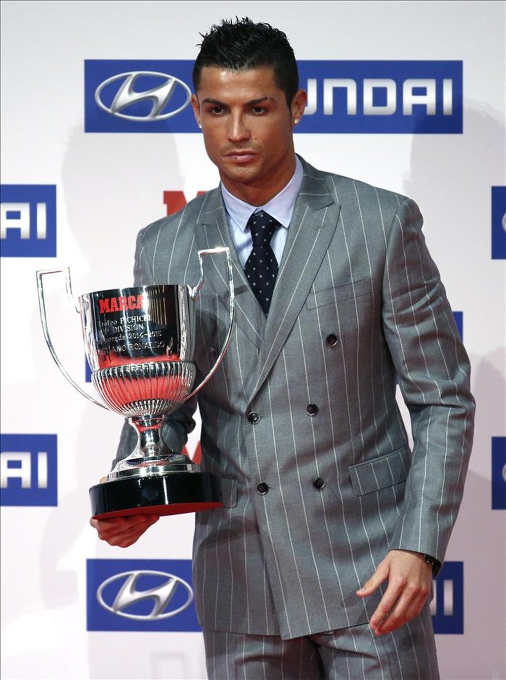 Cristiano Ronaldo lorsqu'il a reçu le Trophée Pichichi 2014-2015. AFP