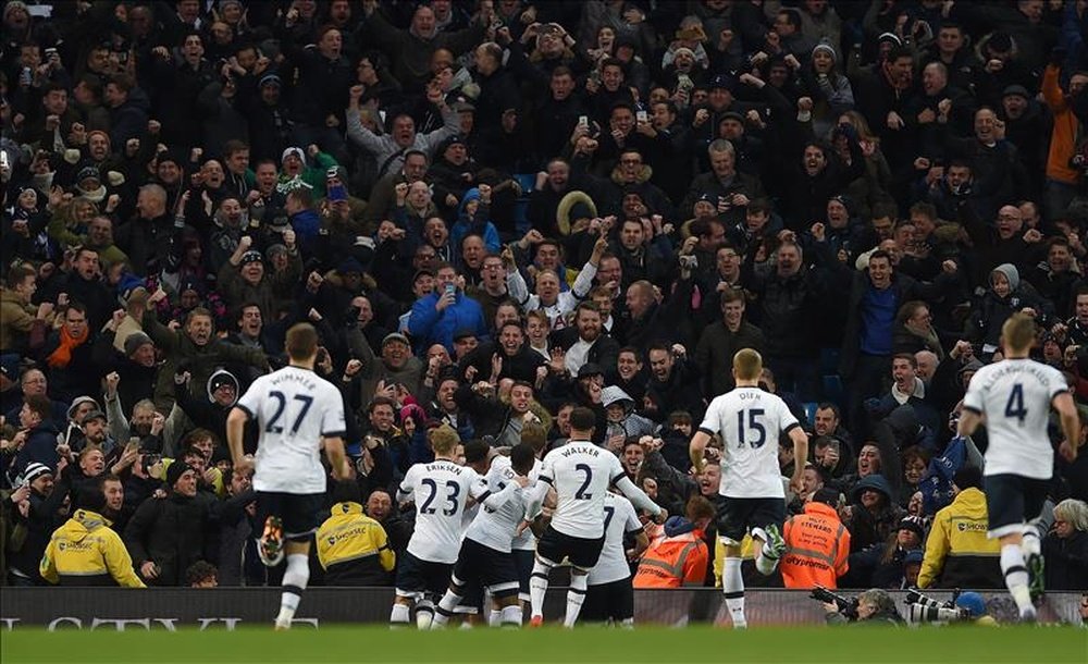 Max Meyer y Matías Vecino han despertado el interés del Tottenham. AFP